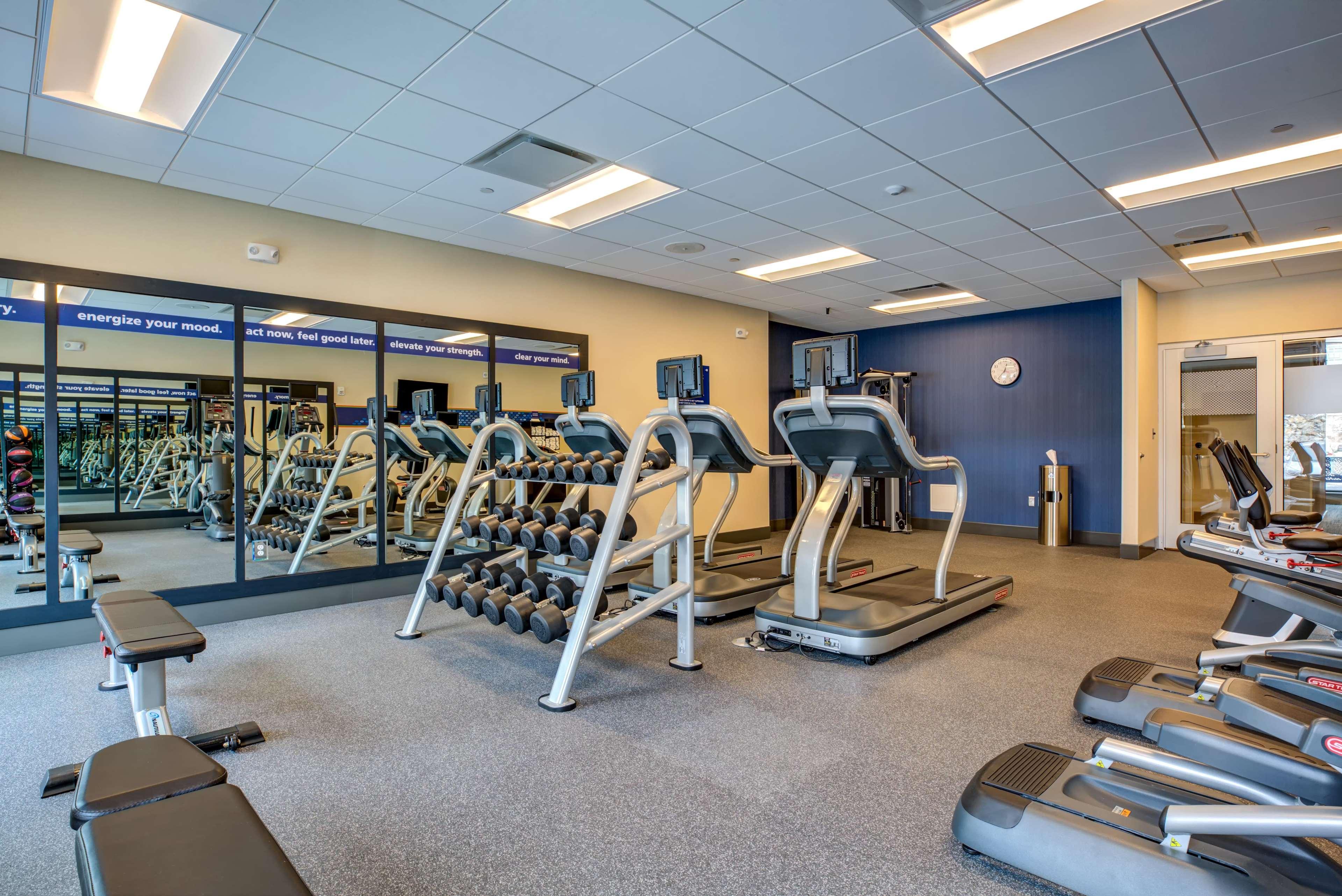 Hampton Inn & Suites Boston/Waltham Exteriér fotografie