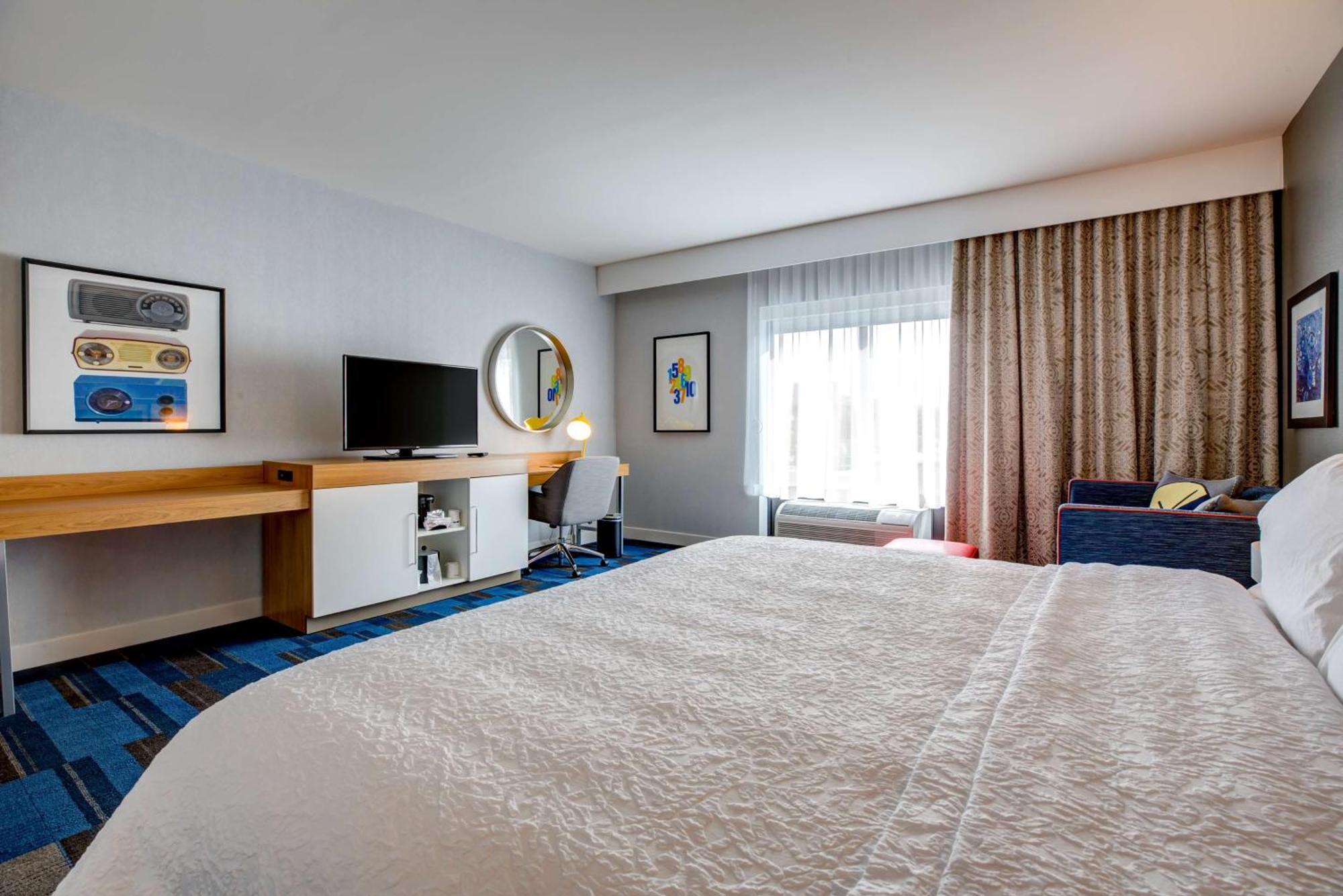 Hampton Inn & Suites Boston/Waltham Exteriér fotografie